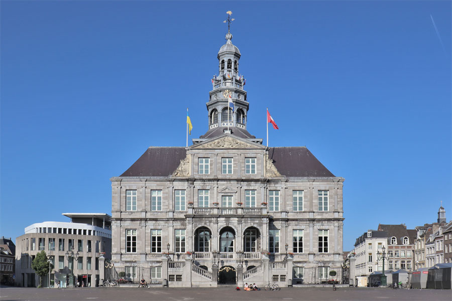 Maastricht%20-%20Rathaus.jpg