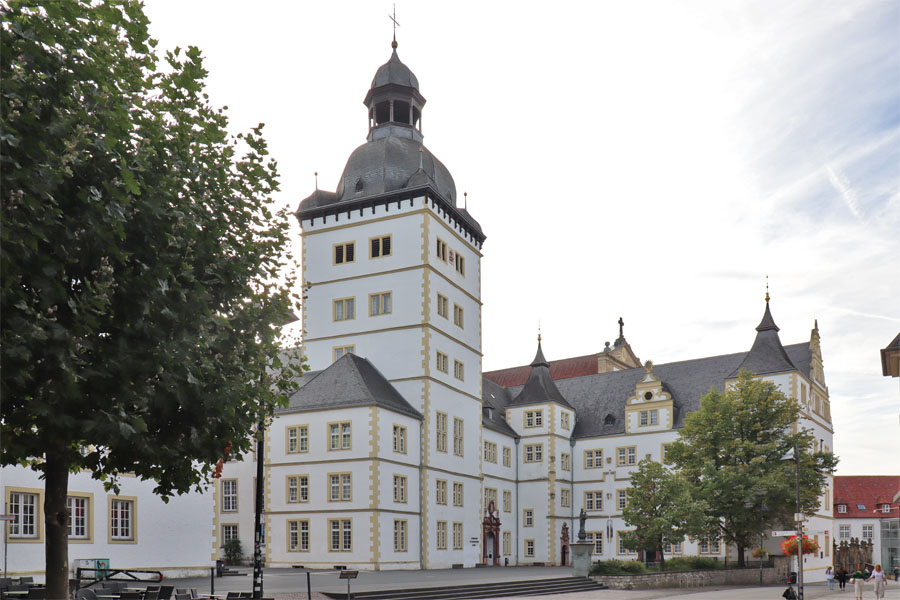 Paderborn%20-%20Gymnasium.jpg